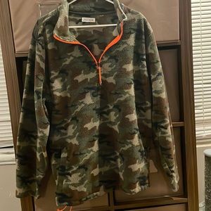 Pacsun XL camo/orange fleece